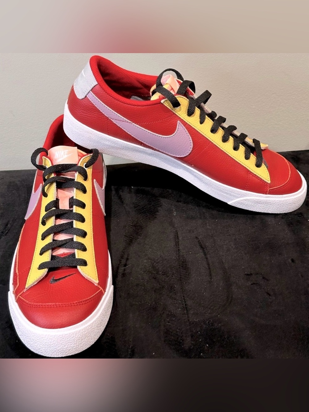 Nike Blazer Low NBY (OD) Casual Sneaker - US Size Mens 10.5 (fits Women 12) NEW